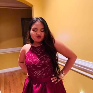 Meet your Posher, Janelle anne